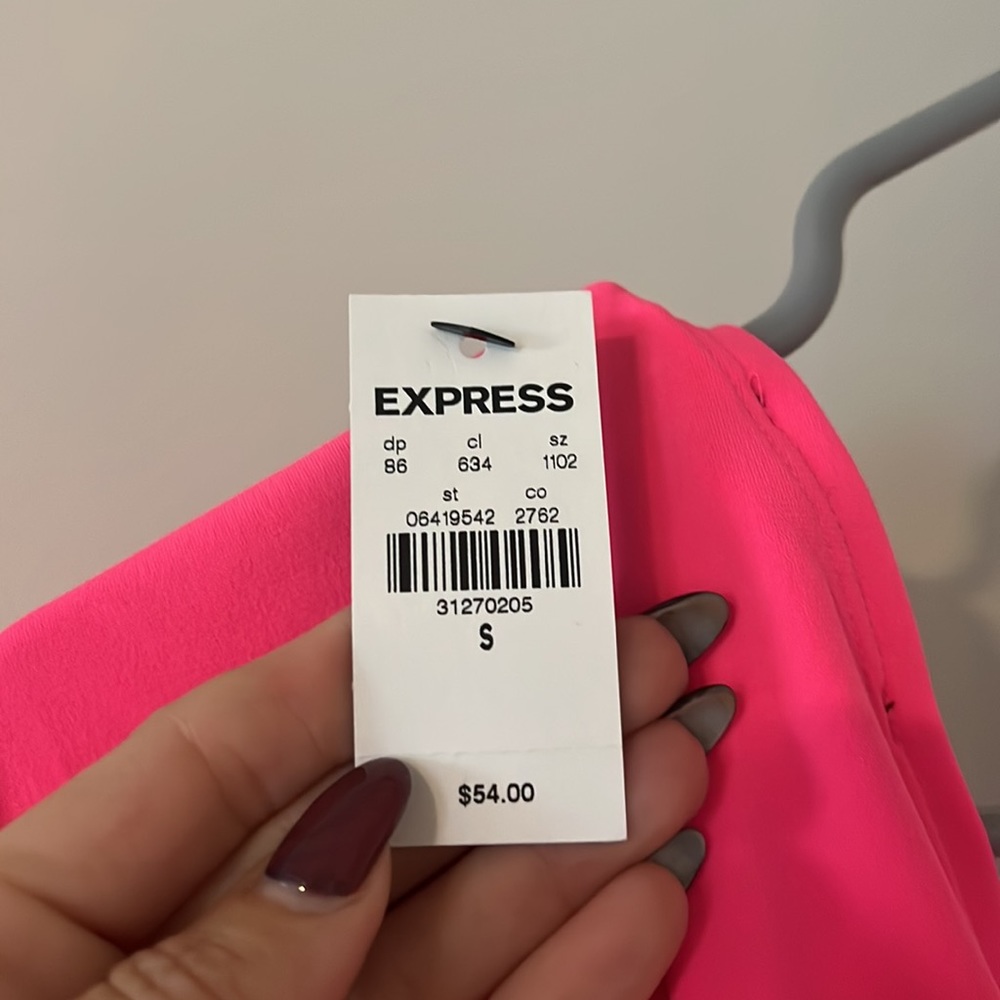 Express crop top - Picture 3 of 3